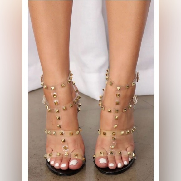 Fashion Nova Stud Heels NIB - Picture 1 of 5